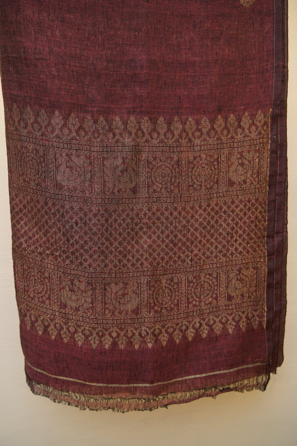 AfterGlow Weave 2.5 Metres / 2.5 Metres Kurta Dupatta Sets