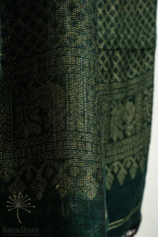 Peacocks at Dusk 2.5 Metres / 2.5 Metres Linen Jamdani