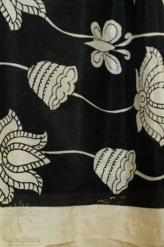 The Lotus Symphony Kalamkari Dupattas