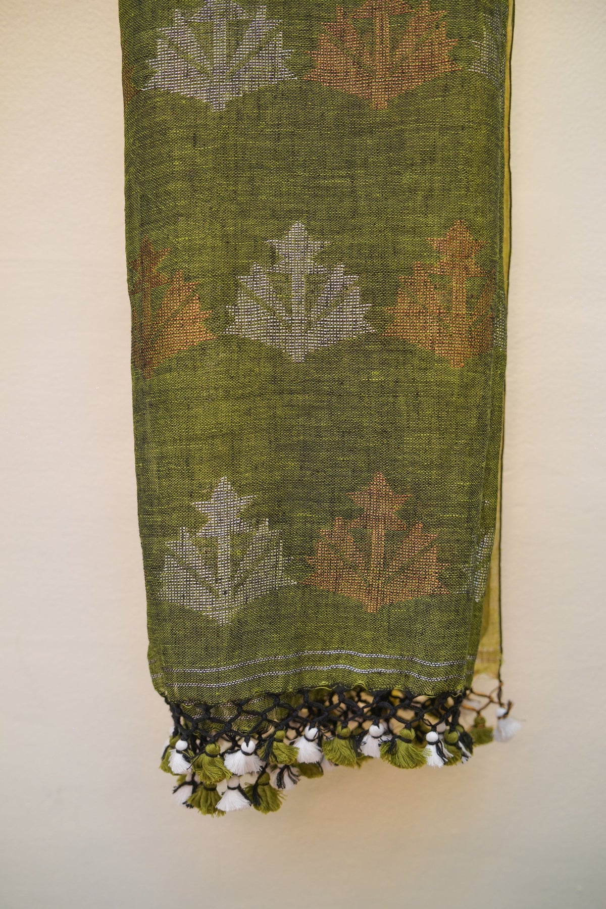 Forest Undercurrent 2.5 metres / 2.5 Metres Linen Jamdani