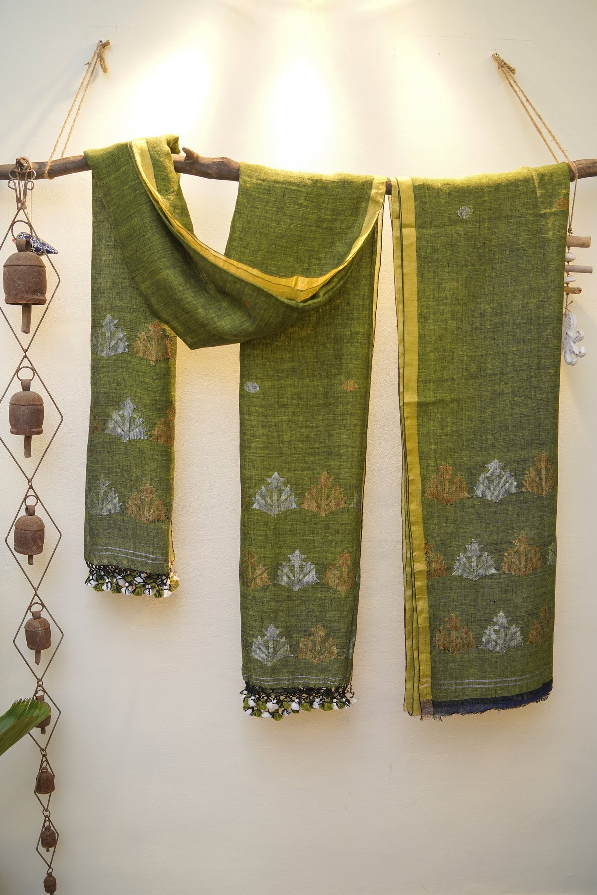 Forest Undercurrent 2.5 metres / 2.5 Metres Linen Jamdani