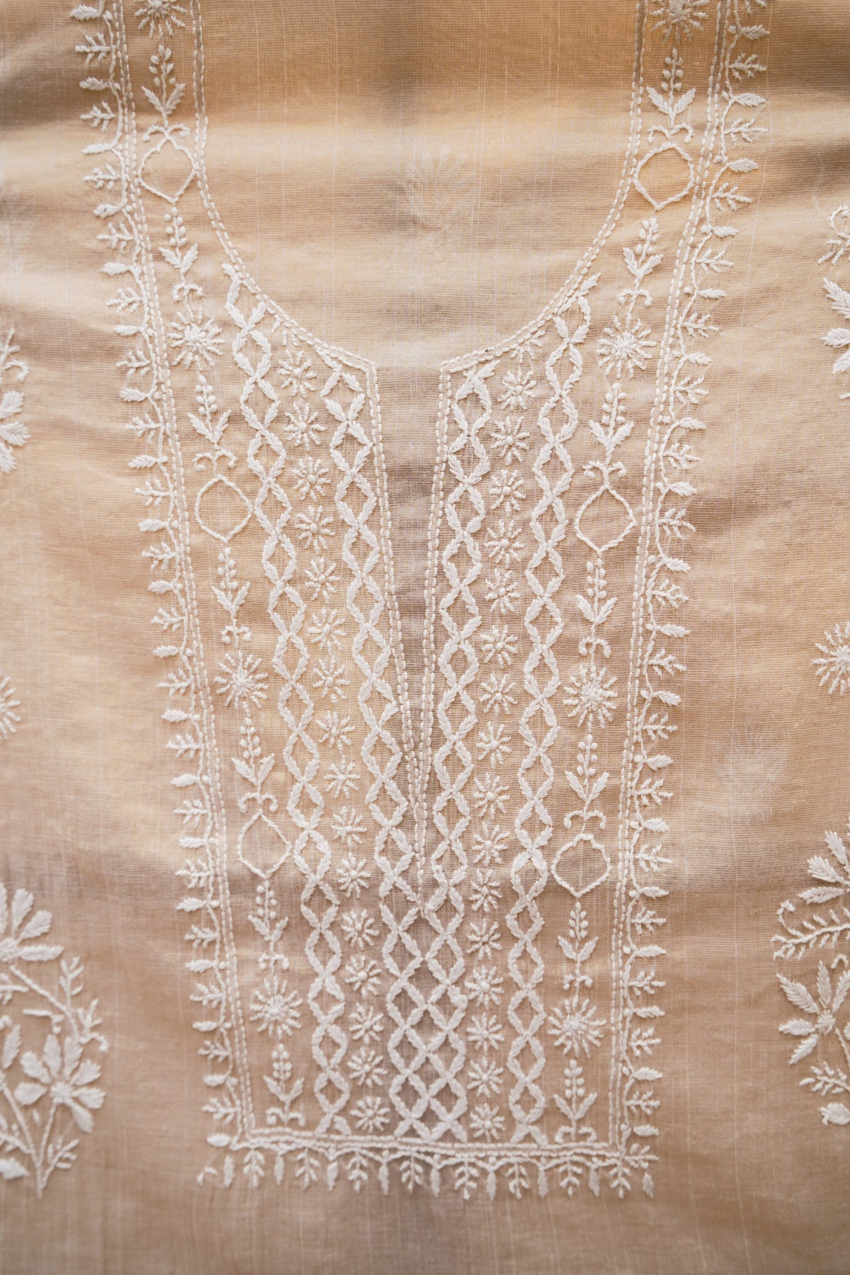 Soft Gild Lucknawi