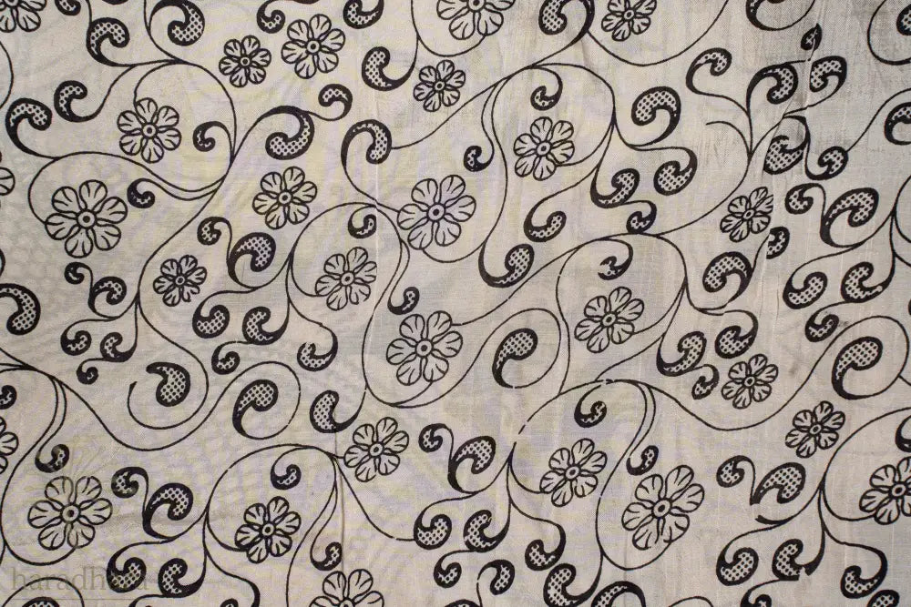Pastures Of Grace Kalamkari Sarees