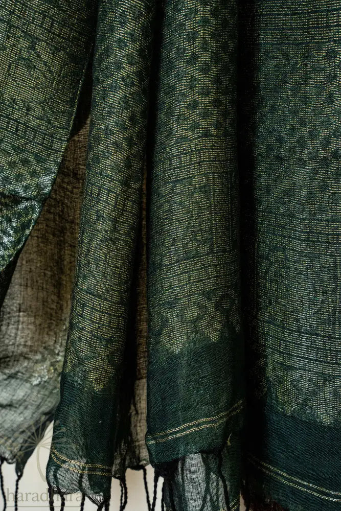 Peacocks at Dusk 2.5 Metres / 2.5 Metres Linen Jamdani